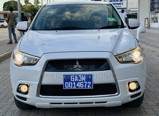 Mitsubishi RVR 2.0 2011 White