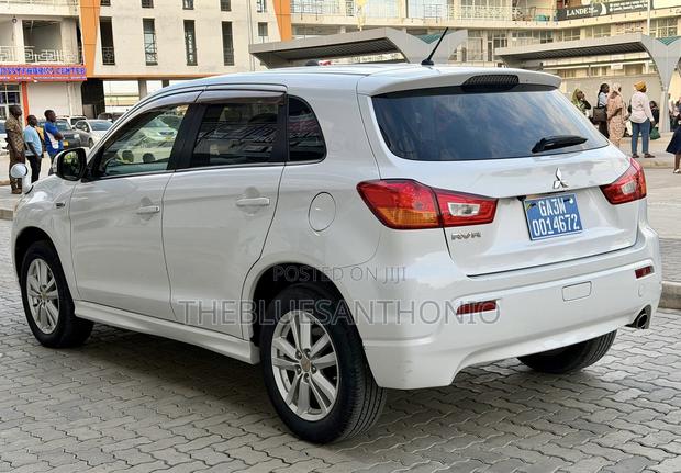 Mitsubishi RVR 2.0 2011 White