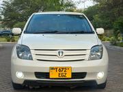 Toyota IST 2004 White for sale