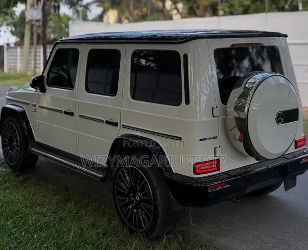 Mercedes-Benz G-Class 2021 White