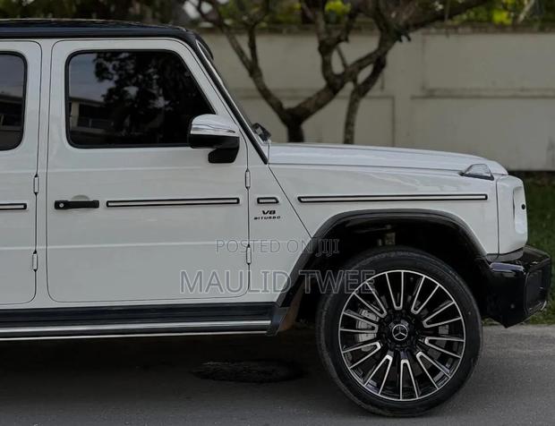 Mercedes-Benz G-Class 2021 White