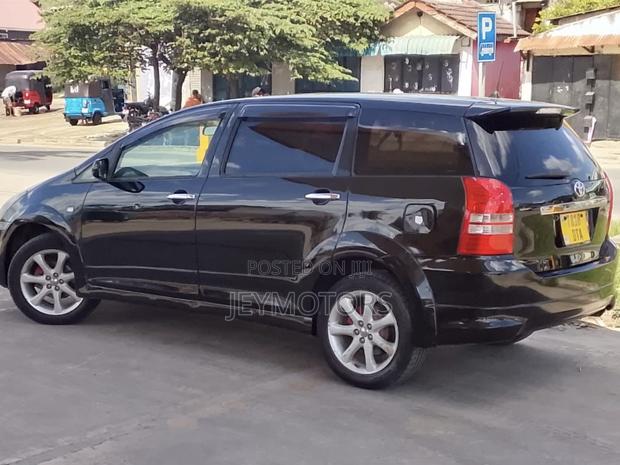 Toyota Wish 2006 Black