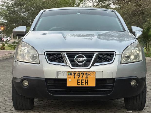 Nissan Dualis 2010 Silver
