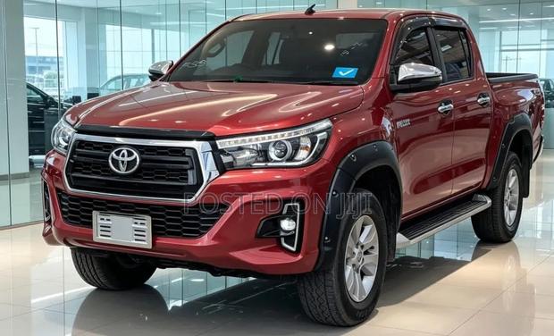 Toyota Hilux 2018 Red