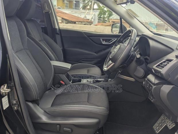 Subaru Forester 2019 Black