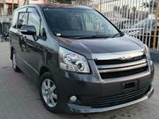 Toyota Noah 2007 Gray for sale