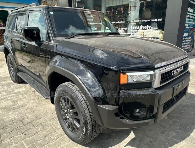 Toyota Land Cruiser Prado 2025 Black