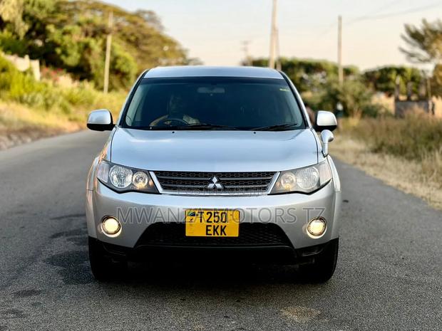 Mitsubishi Outlander 2006 Silver