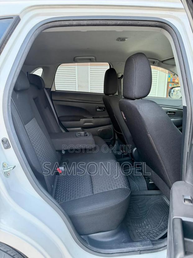 Mitsubishi RVR 2.0 2011 White