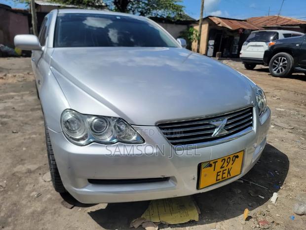 Toyota Mark X 2006 Silver
