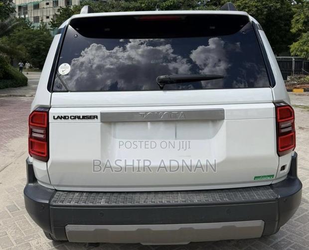 Toyota Land Cruiser LC250 2024 White