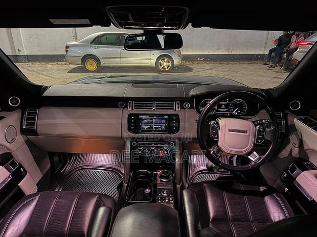 Land Rover Range Rover Vogue 2016 Black