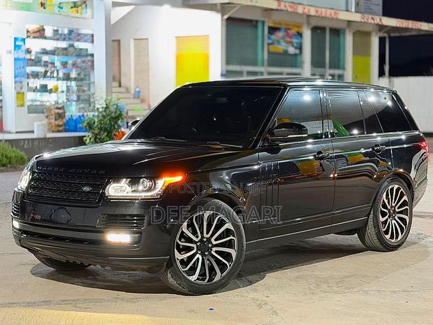 Land Rover Range Rover Vogue 2016 Black