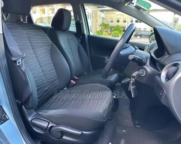 Toyota Wish 2009 Blue