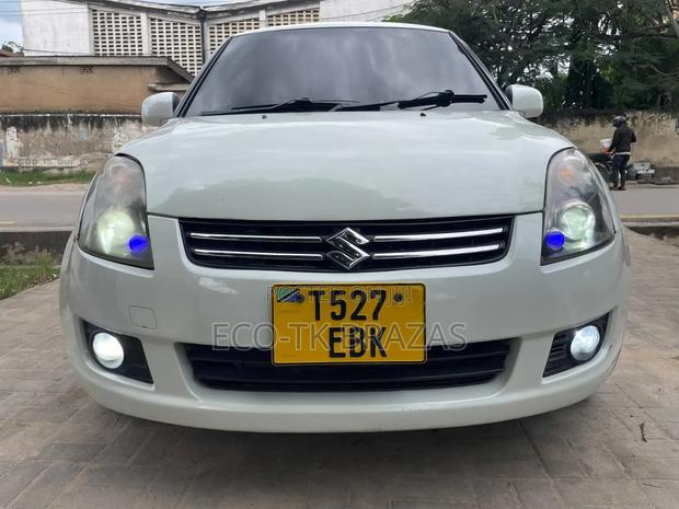 Suzuki Swift 2010 White