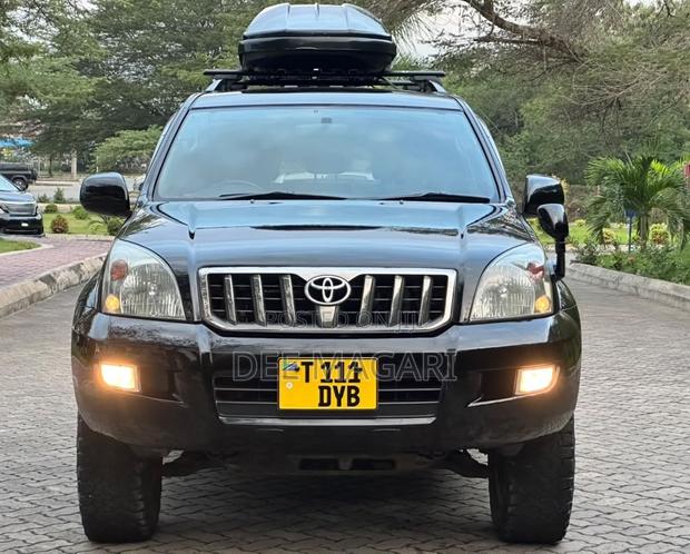 Toyota Land Cruiser Prado 2005 Black