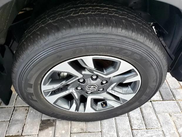 Toyota Fortuner 2024 Gold