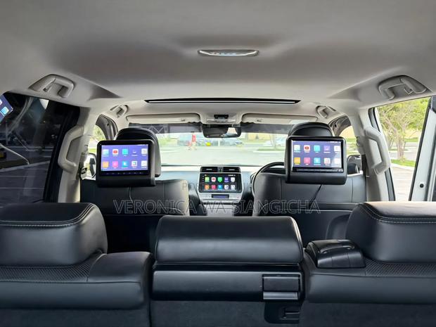 Toyota Land Cruiser Prado 2022 White