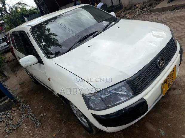 Toyota Probox 2004 White