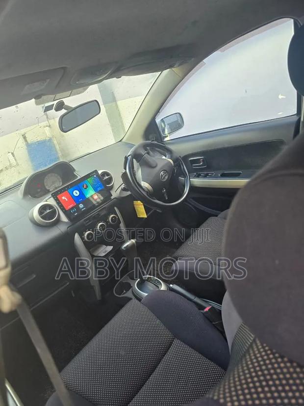 Toyota IST 2006 White