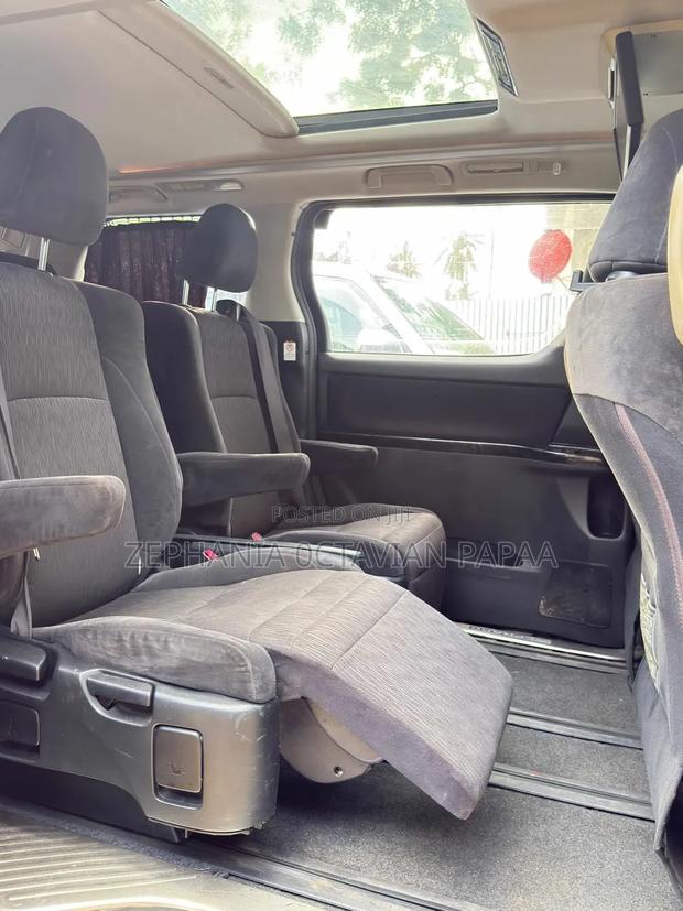 Toyota Alphard 2009 Black