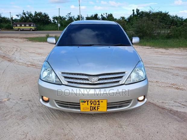 Toyota Allion 2004 Silver