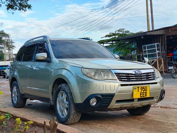 Subaru Forester 2009 Silver