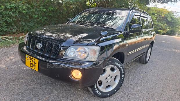 Toyota Kluger 2004 Black