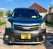 Toyota Noah 2011 Gray for sale