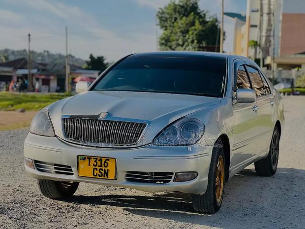 Toyota Brevis 2005 Silver