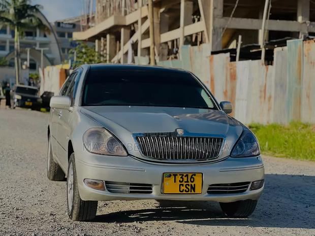 Toyota Brevis 2005 Silver
