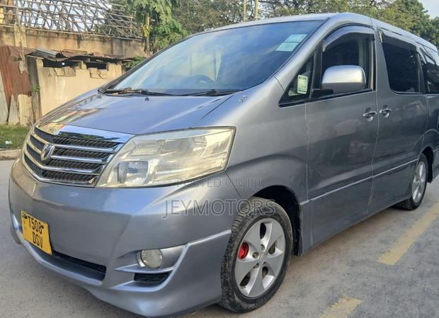 Toyota Alphard 2006 Silver