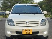 Toyota Premio 2004 White for sale