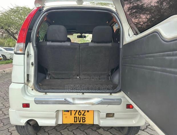 Daihatsu Terios Automatic 2004 White