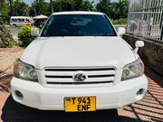 Toyota Kluger 2005 White for sale