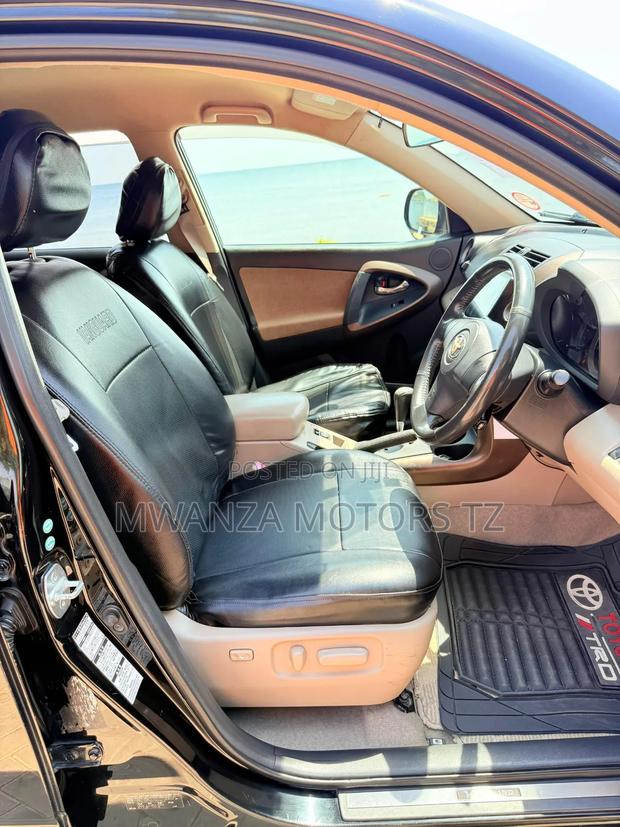 Toyota Vanguard 2008 Black