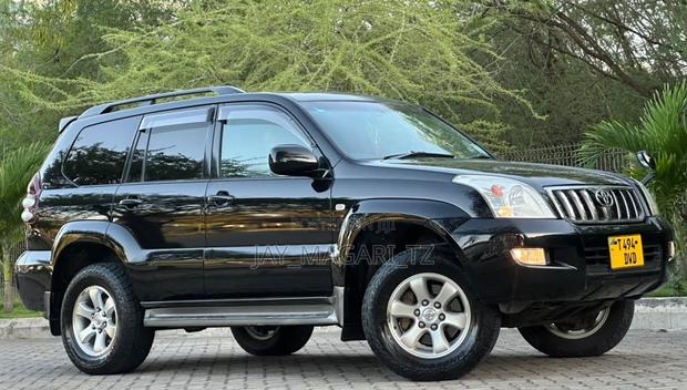 Toyota Land Cruiser Prado 2006 Black