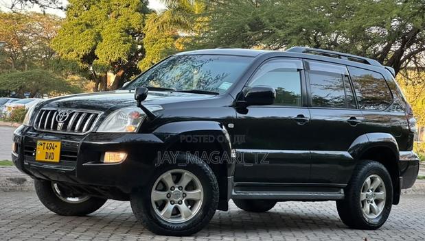 Toyota Land Cruiser Prado 2006 Black