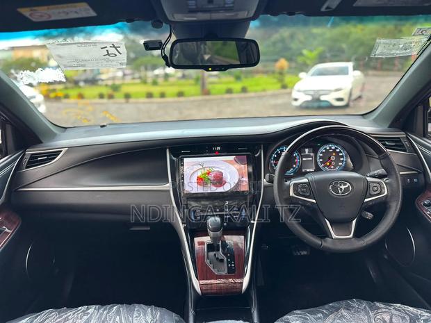 Toyota Harrier 2016 Black