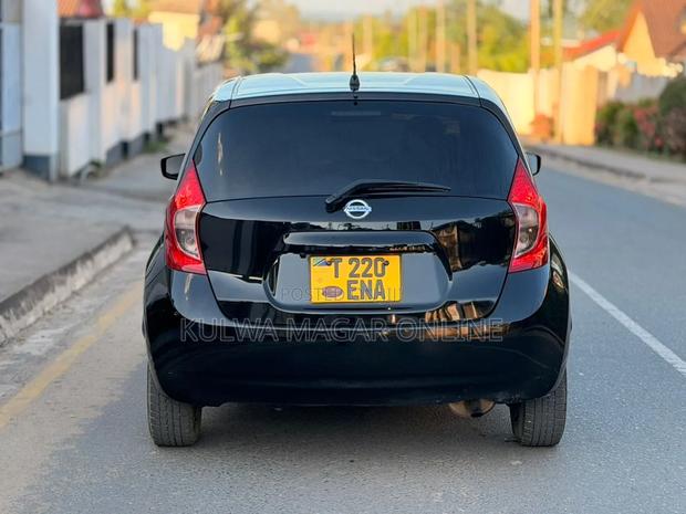 Nissan Note 2013 Black