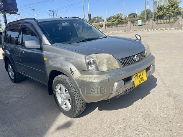 Nissan X-Trail 2.0 2005 Silver
