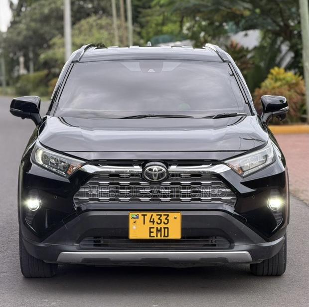 Toyota RAV4 2020 Black