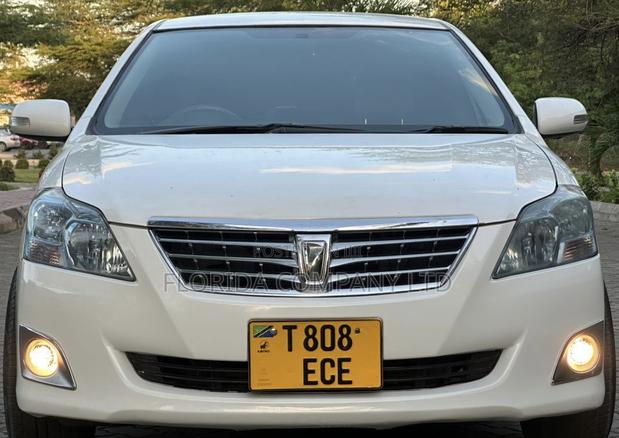Toyota Premio 2009 White