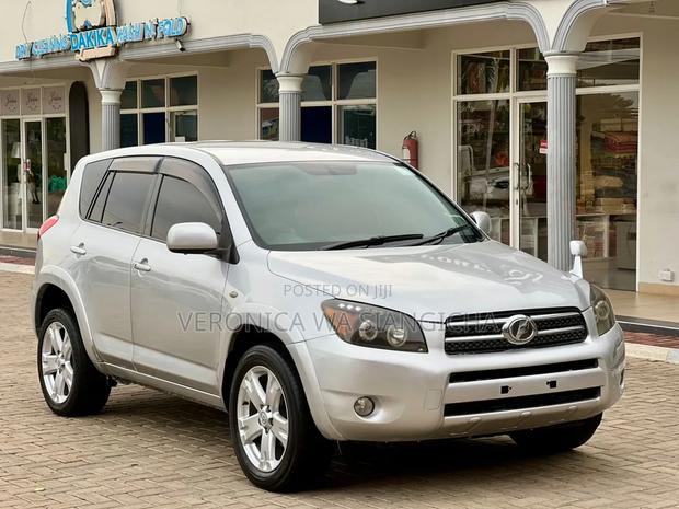 Toyota RAV4 2006 Silver