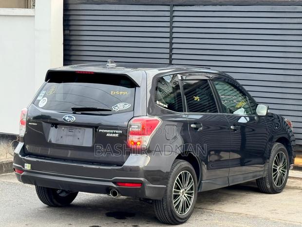Subaru Forester 2015 Gray