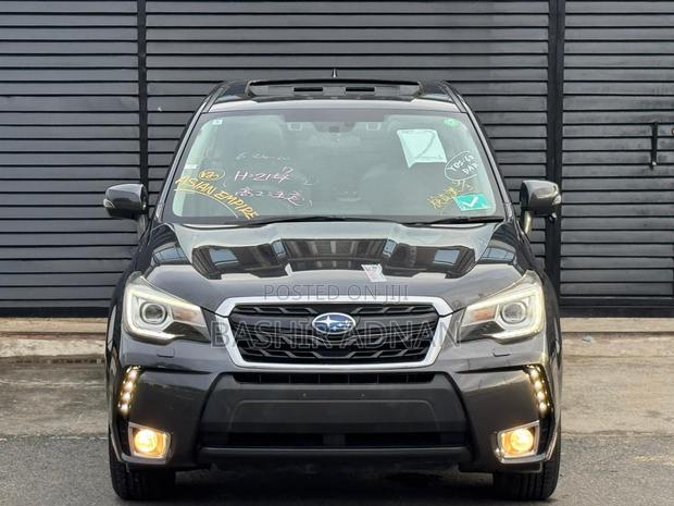 Subaru Forester 2015 Gray
