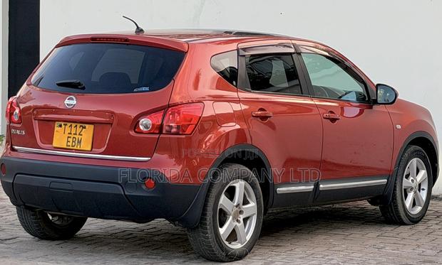 Nissan Dualis 2007 Red