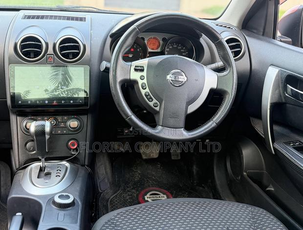 Nissan Dualis 2007 Red