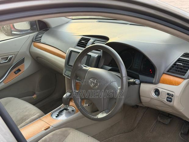 Toyota Premio 1.8 AWD 2009 Brown