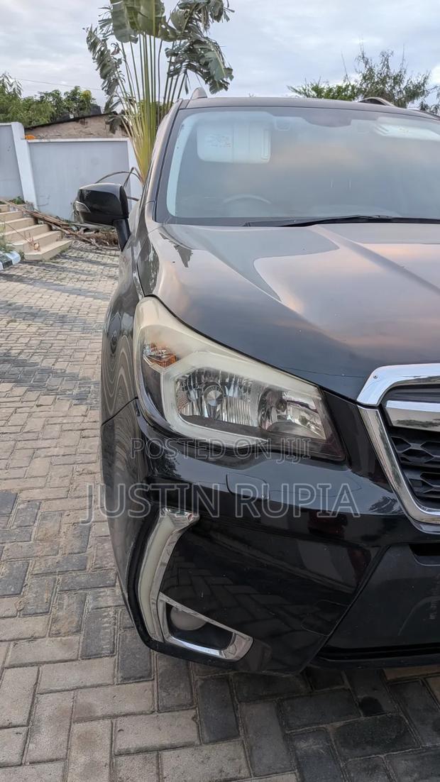 Subaru Forester 2015 Black